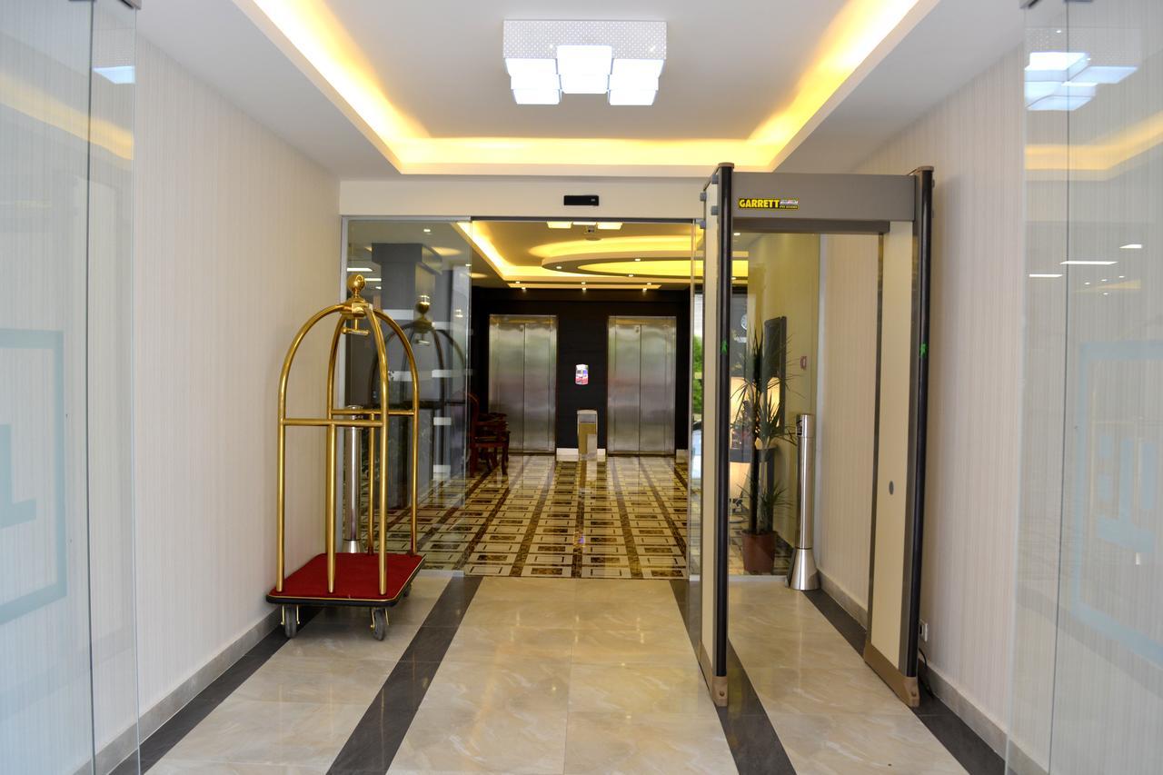 Tilal Almadina Hotel & Suites Amã Exterior foto